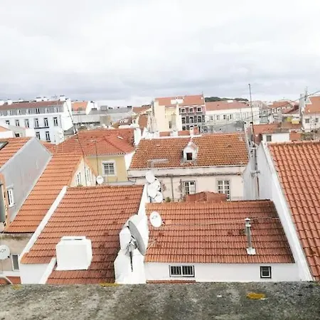 Apartamento Casa Com Alma Portuguesa @ Bairro Alto Ii